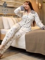 ⁦كلاسيك بلوم كم طويل – Classic Bloom Long Sleeve Home Wear⁩ - الصورة ⁦3⁩